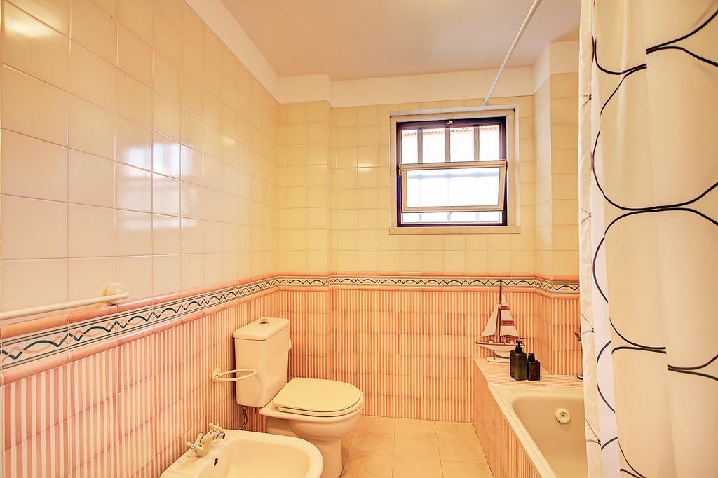 Appartement Heart Of Bairro Alto-Live Like A Local à Lisboa Extérieur photo